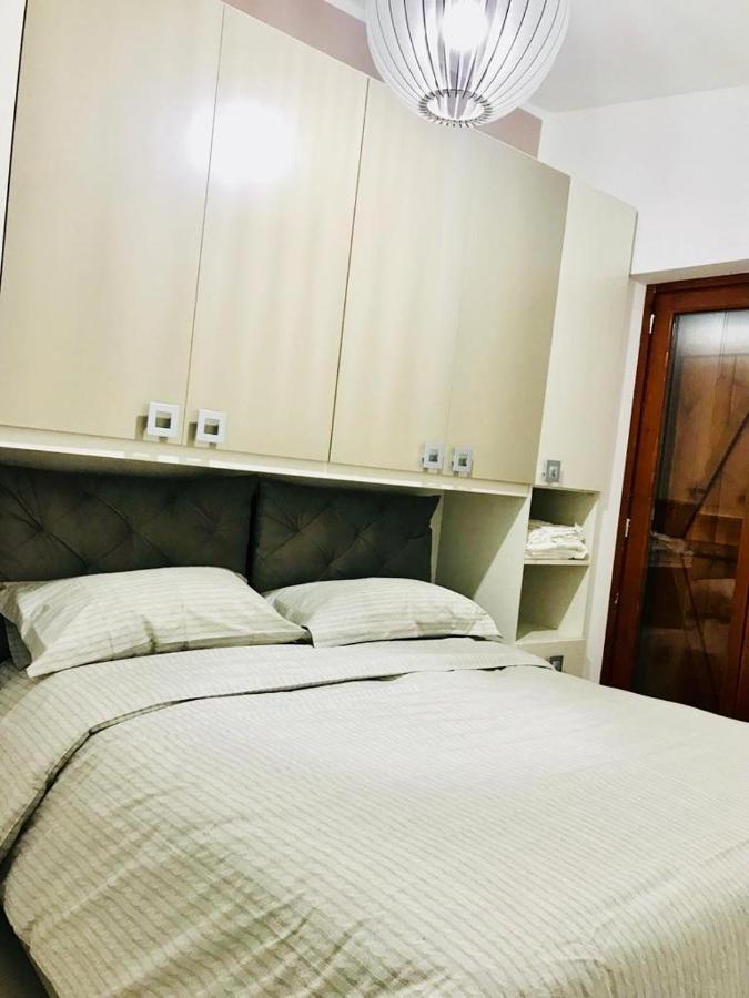 5 Miles Apt Διαμέρισμα Rocca Cinquemiglia Εξωτερικό φωτογραφία